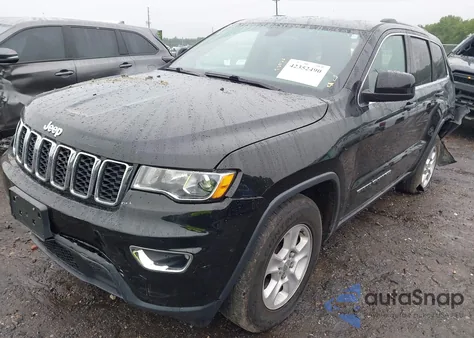 2017 Jeep Grand Cherokee Laredo 4X4 z USA, uszkodzony, nr VIN 1C4RJFAG0HC683881